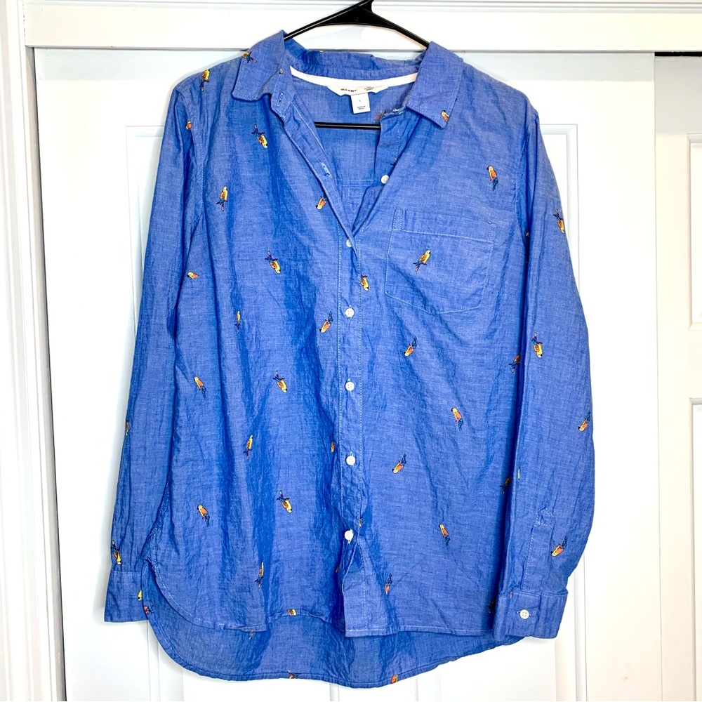 Old Navy parrot Womens Relaxed Classic Parrot Print Button down shirt, Size L - Picture 3 of 10